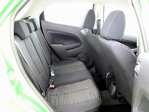 Mazda 2 Elegance 1.3 63kW (7 фото из 7)
