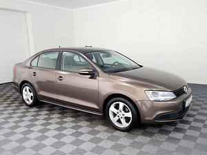 Volkswagen Jetta Comfortline 1.2 77kW (1 foto / 7)