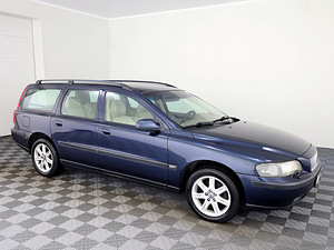 Volvo V70 Summum ATM 2.4 D5 120kW (1 foto / 7)