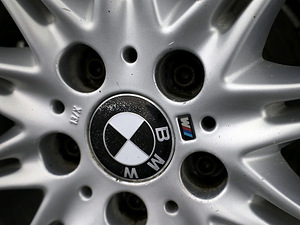 BMW 530 xDrive M-Pakett Facelift ATM 3.0 xD 170kW (9 foto / 9)