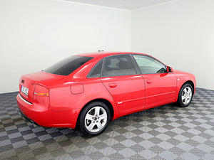 Audi A4 Highline ATM 1.8 120kW (3 foto / 7)