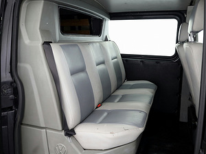 Volkswagen Transporter Long Highline 2.5 TDI 96kW (7 foto / 8)