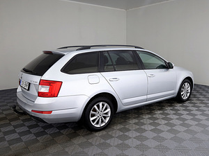 Skoda Octavia Comfortline 1.4 103kW (3 foto / 7)