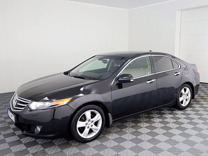Honda Accord Elegance ATM 2.0 115kW (2 foto / 7)
