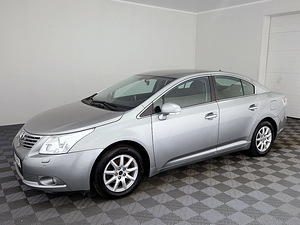 Toyota Avensis Linea Sol 1.8 108kW (2 foto / 8)