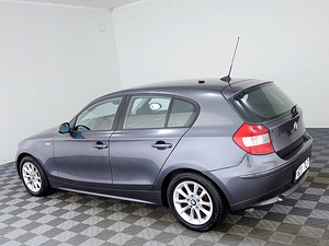 BMW 118 Business 2.0 D 90kW (4 foto / 7)