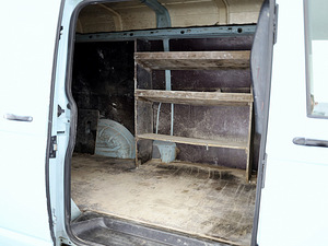 Volkswagen Transporter Kasten 1.9 TDI 75kW (7 foto / 8)