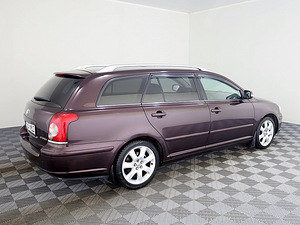 Toyota Avensis Linea Sol Luxury ATM 2.0 108kW (3 foto / 9)