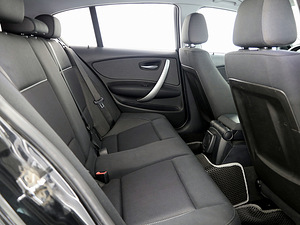 BMW 118 Business Facelift 2.0 D 105kW (7 foto / 8)