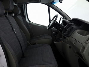Renault Trafic Van Facelift 2.0 dCi 66kW (6 foto / 8)