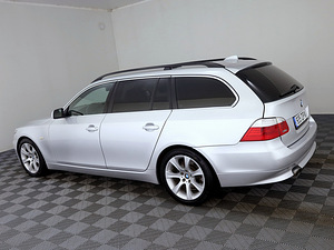 BMW 520 Sportpakett Facelift ATM 2.0 D 120kW (4 foto / 9)