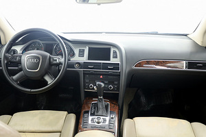 Audi A6 allroad Quattro S-Line ATM 3.0 TDI 171kW (5 foto / 8)