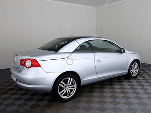 Volkswagen Eos Sportline 2.0 110kW (5 foto / 9)