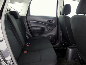 Nissan Note Elegance 1.2 59kW (7 foto / 8)