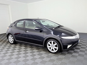Honda Civic Elegance ATM 1.8 103kW (1 foto / 8)