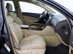 Lexus GS 300 Luxury ATM 3.0 183kW (6 foto / 8)