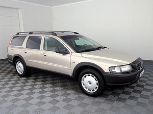 Volvo XC70 Summum AWD ATM 2.4 147kW (1 foto / 7)