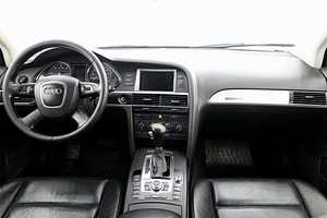 Audi A6 allroad Quattro S-Line ATM 3.0 TDI 171kW (5 foto / 8)