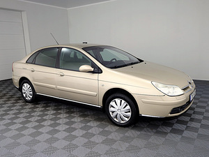Citroen C5 Facelift 2.0 103kW (1 foto / 7)