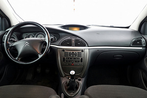 Citroen C5 Facelift 2.0 103kW (5 foto / 7)