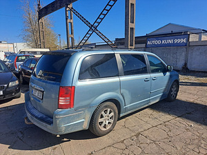 Chrysler Grand Voyager Luxury LPG ATM 3.8 142kW (3 foto / 9)