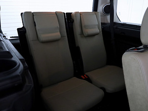 Land Rover Discovery 3 HSE 2.7 TDV6 140kW (8 foto / 9)