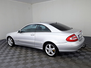 Mercedes-Benz CLK 200 Avantgarde ATM 1.8 120kW (4 foto / 7)