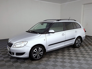 Skoda Fabia Comfortline Facelift 1.6 TDI 55kW (2 foto / 7)
