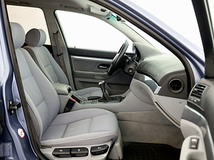 BMW 520 Business Facelift 2.2 125kW (6 foto / 7)