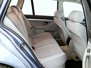 BMW 520 Business Facelift 2.2 125kW (7 foto / 7)