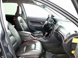 Volvo S80 Summum Facelift ATM 2.4 D5 120kW (6 foto / 7)
