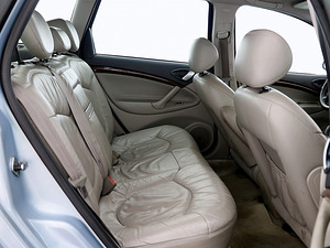 Citroen C5 Luxury 2.9 152kW (7 foto / 9)