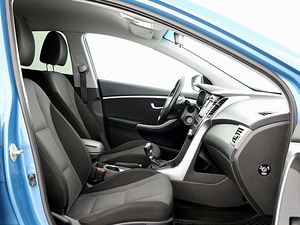 Hyundai i30 Elegance 1.6 99kW (6 foto / 7)
