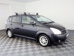 Toyota Corolla Verso Linea Sol ATM 1.8 95kW (1 фото из 9)