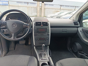 Mercedes-Benz A 200 Avantgarde ATM 2.0 CDI 103kW (5 foto / 6)