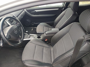 Mercedes-Benz A 200 Avantgarde ATM 2.0 CDI 103kW (6 foto / 6)