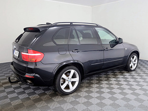 BMW X5 xDrive 35D Sportpakett 3.0 D 210kW (3 foto / 9)