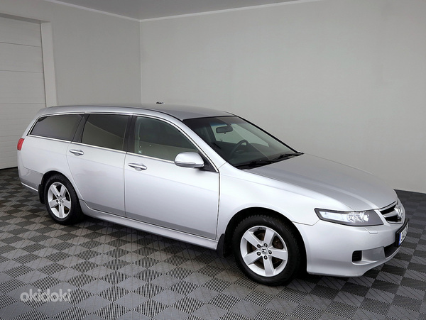 Honda Accord Elegance Facelift 2.0 114kW