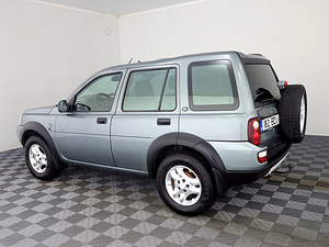 Land Rover Freelander HSE Luxury Facelift ATM 2.5 130kW (4 foto / 7)