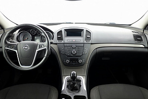 Opel Insignia Sports Tourer LPG 1.8 103kW (5 foto / 8)