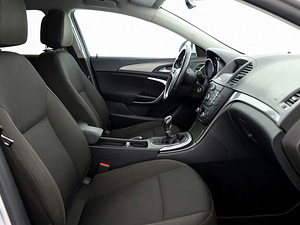 Opel Insignia Sports Tourer LPG 1.8 103kW (6 foto / 8)
