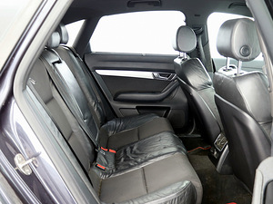 Audi A6 S-Line 2.4 130kW (7 foto / 9)