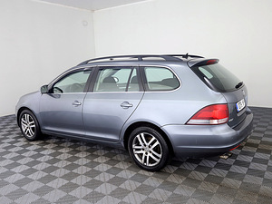 Volkswagen Golf Highline ATM 1.4 90kW (4 foto / 7)