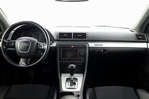 Audi A4 Quattro S-line ATM 3.0 TDI 171kW (5 фото из 9)