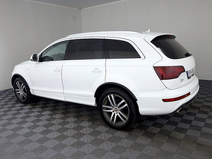 Audi Q7 S-line Facelift ATM 3.0 180kW (4 фото из 9)