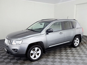 Jeep Compass Comfort ATM 2.4 125kW (2 foto / 7)