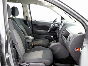 Jeep Compass Comfort ATM 2.4 125kW (6 foto / 7)