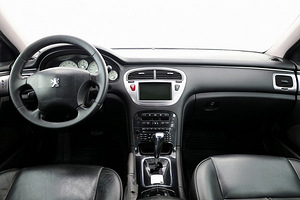 Peugeot 607 Luxury Facelift ATM 2.7 HDi 150kW (5 foto / 8)
