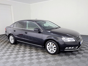 Volkswagen Passat Comfortline 1.8 118kW (1 foto / 9)