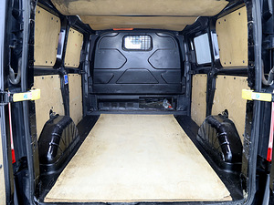 Ford Transit Custom Comfort 2.2 TDCi 114kW (8 foto / 8)